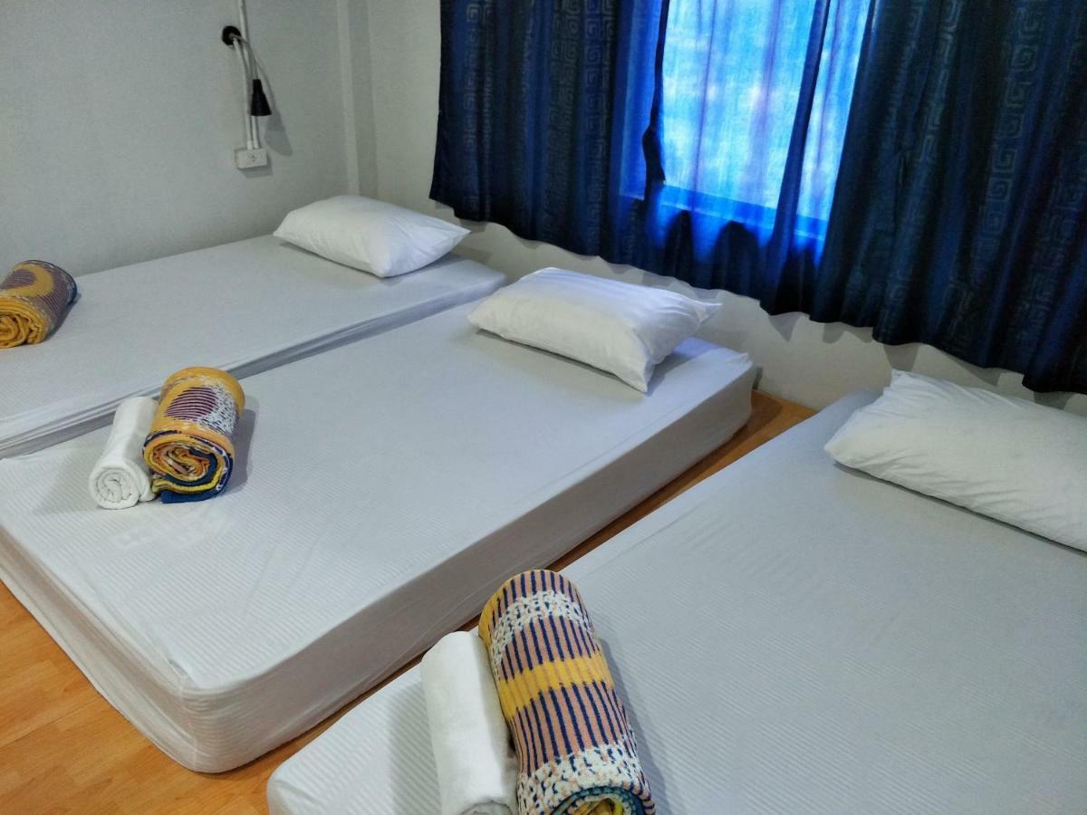 Meet Up Hostel Bangkok Extérieur photo